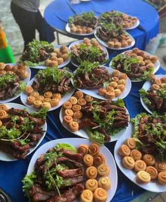 PHỤC VỤ