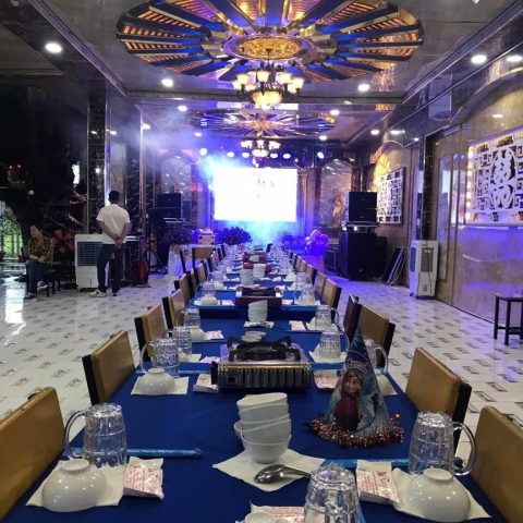 TIỆC TẠI CHÂU ĐỨC VŨNG TÀU