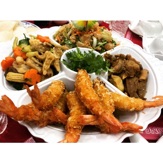 KHAI VỊ 4 MÓN
